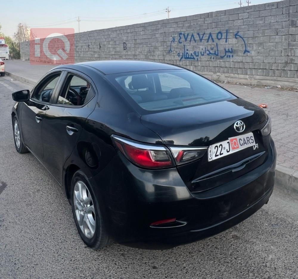 تويوتا يارس